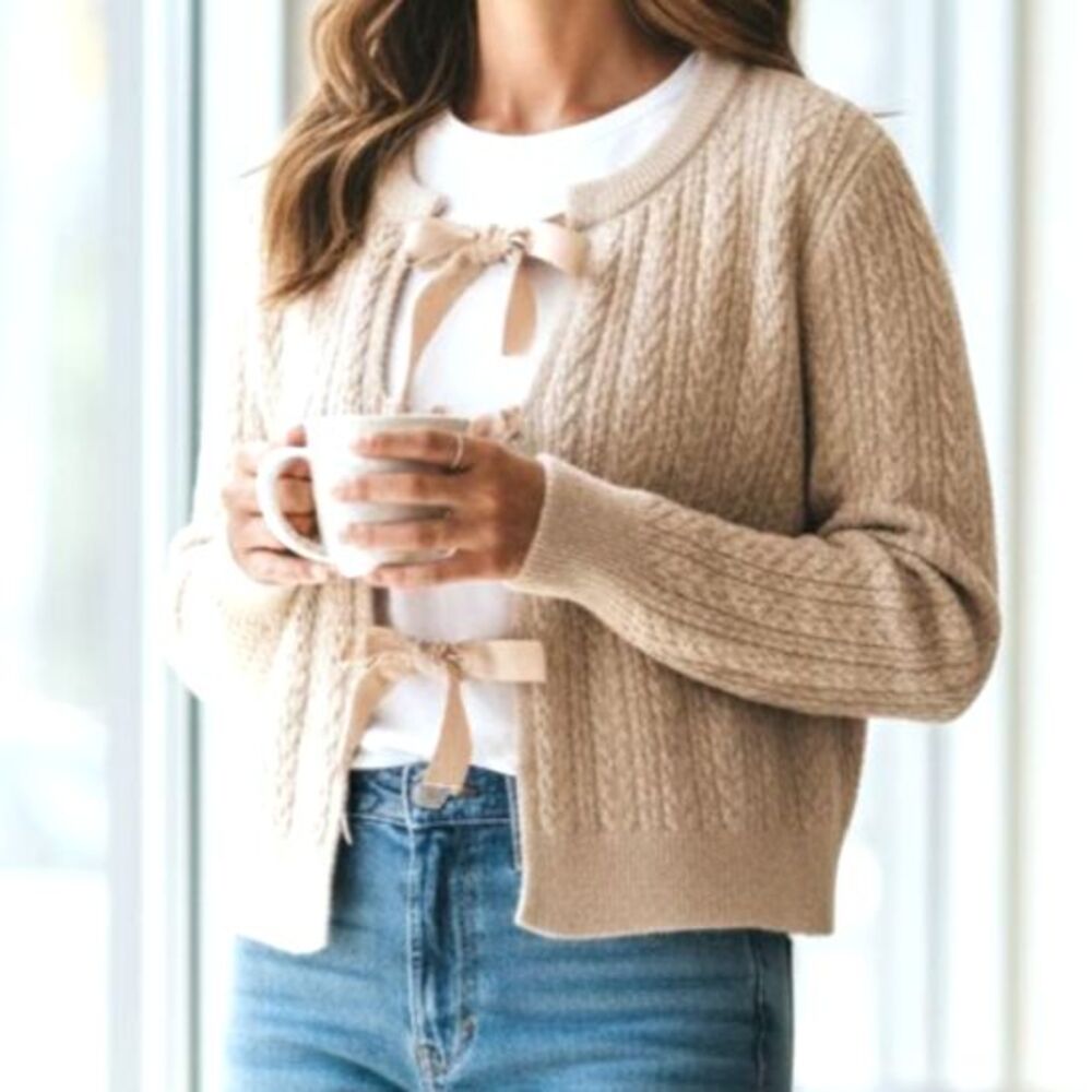 All in Favor Cream Cable Knit Bow Tie Front Coquette Cropped Cardigan Size Large